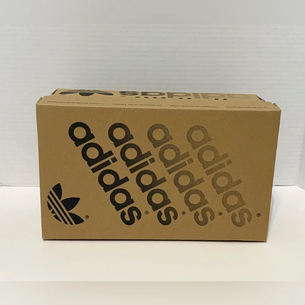 Adidas Gazelle Indoor IH4770 Shoe Box